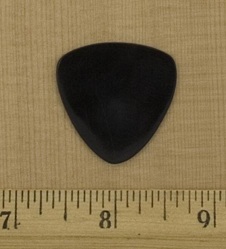 Luthier   Tri Corner Buffalo Horn Guitar Pick #2  